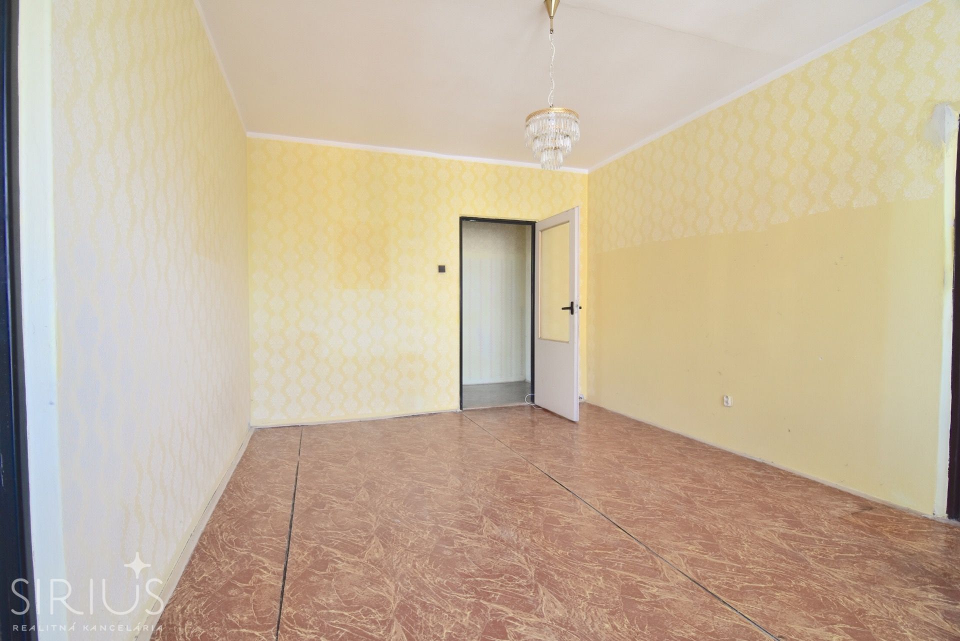 SADMELIJSKÁ, 3‑i byt, 71 m2 - pôvodný stav, pár krokov od prírody – foto 10