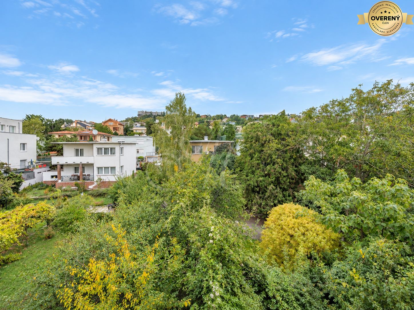 Svetlý 2i byt s balkónom, Staré Mesto – foto 10