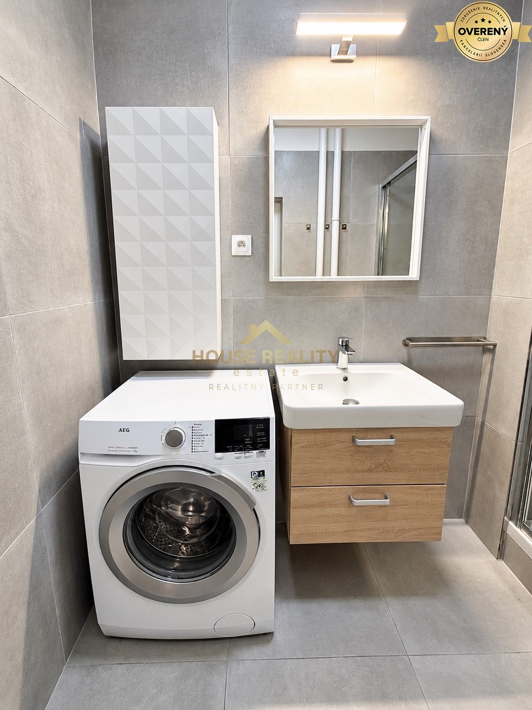 Prenájom 3 izbový byt, Sibírska ulica, Bratislava III. Nové Mesto – foto 9