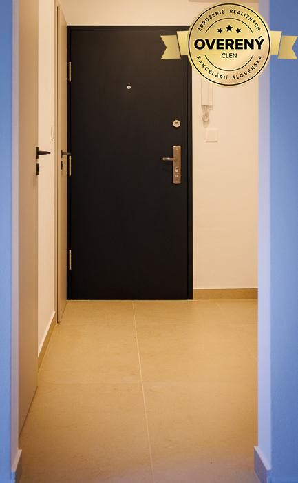 2‑izbový byt po kompletnej rekonštrukcii pri Štrkovci – Komárnická – foto 5