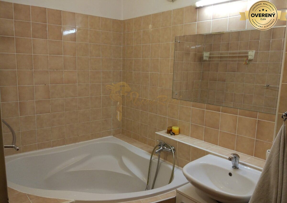 4‑izb. byt na ul. Wolkrova, Petržalka, upravený na 2 bytové jednotky – foto 6