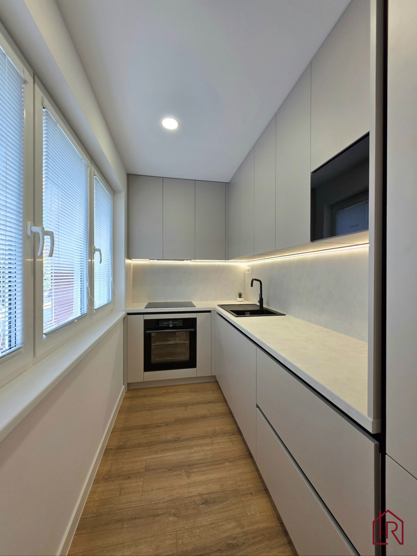 : 3‑izbový byt, Ružínska, zasklený balkón, 66 m2 – foto 2
