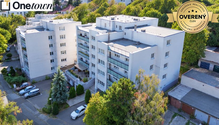 3i tehlový byt v Starom Meste s veľkým balkónom a samostatnou garážou – foto 4