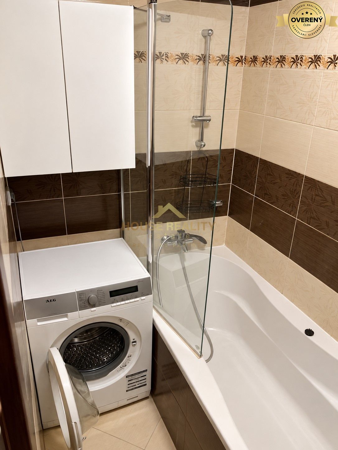 Prenájom moderný 2 izbový byt, Hálkova ul, Bratislava III Nové Mesto – foto 10