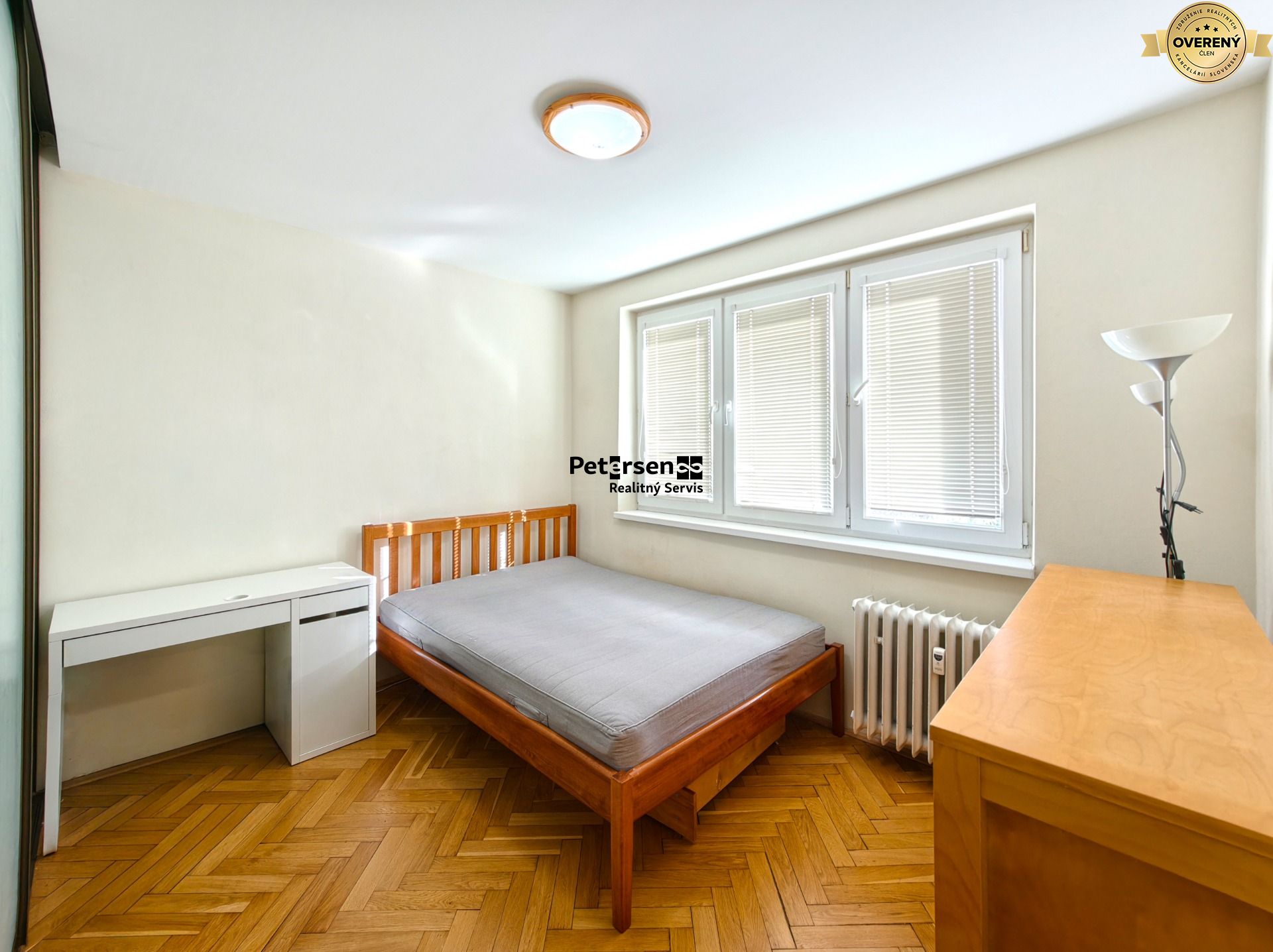 Na predaj priestranný 4‑izbový byt s loggiou, ul. výstavby – foto 9
