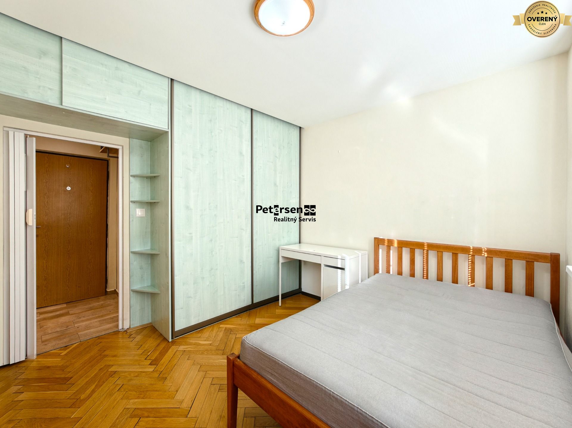 Na predaj priestranný 4‑izbový byt s loggiou, ul. výstavby – foto 6