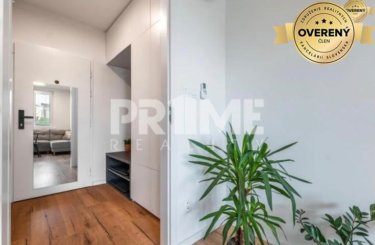 MODERNÝ 2i byt, REKONŠTRUKCIA, KLÍMA,LOGGIA,Gessayova ulica,Petržalka – foto 10