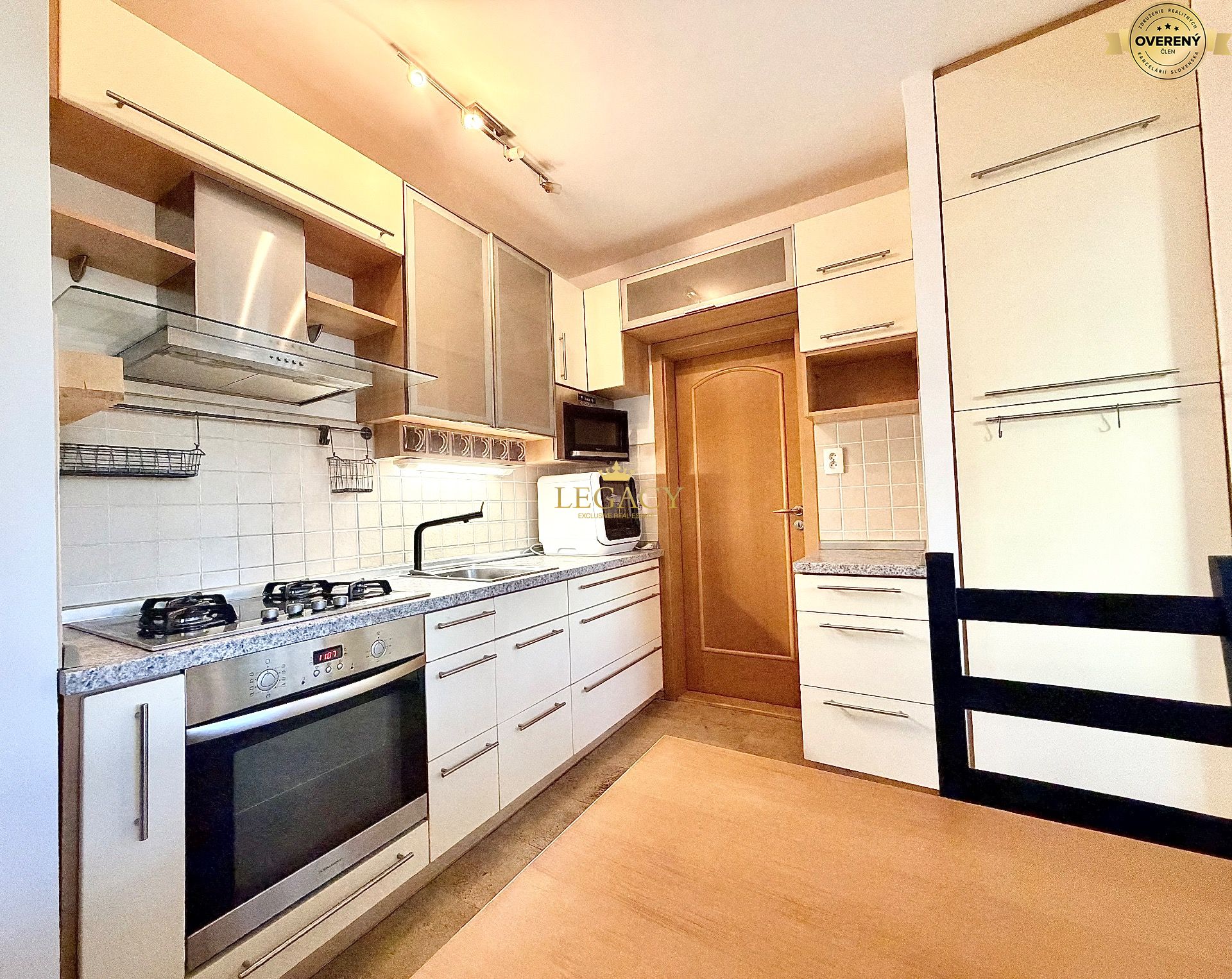 3 izbový byt na začiatku Petržalky – foto 3