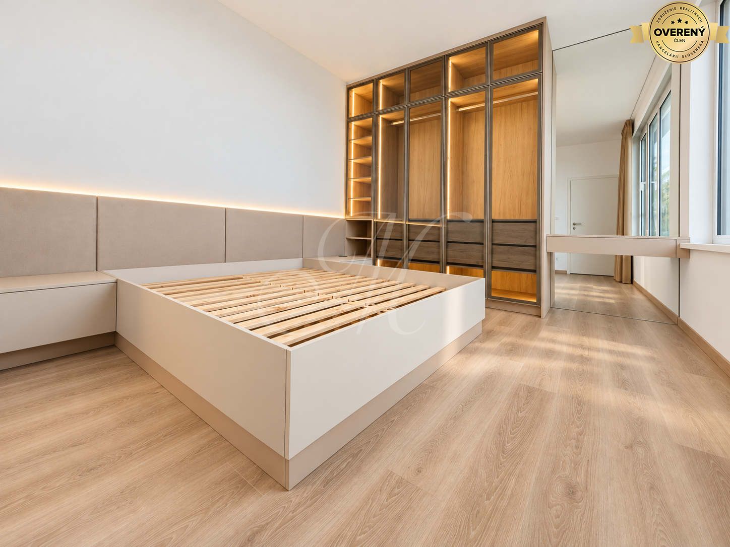 Luxusný 2i byt s loggiou, Discovery Residence – foto 7