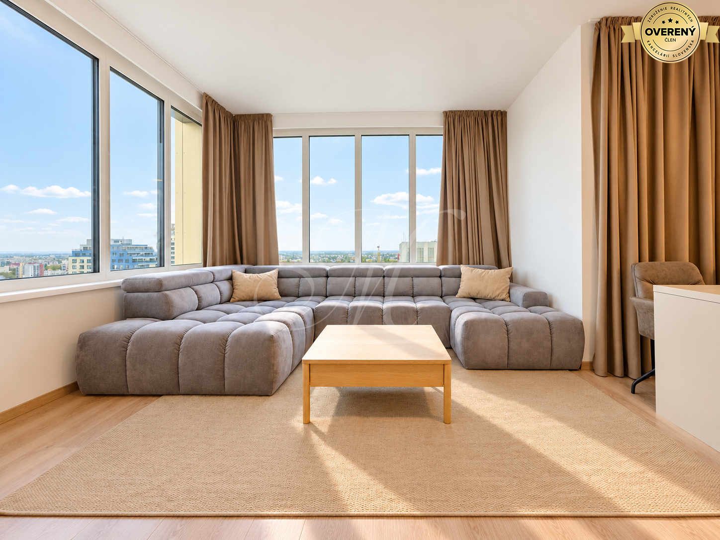Luxusný 2i byt s loggiou, Discovery Residence – foto 2