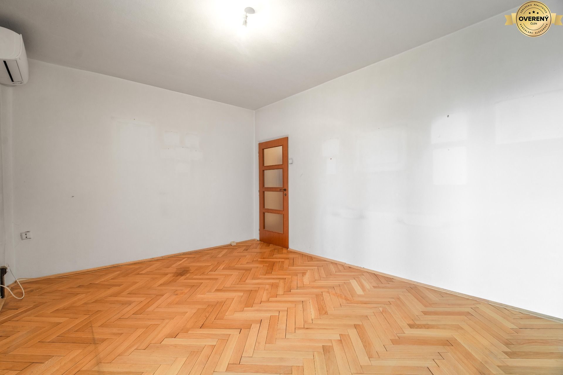 3‑izbbyt s veľkou loggiou vo vyhľadávanej lokalite Bratisl – foto 5