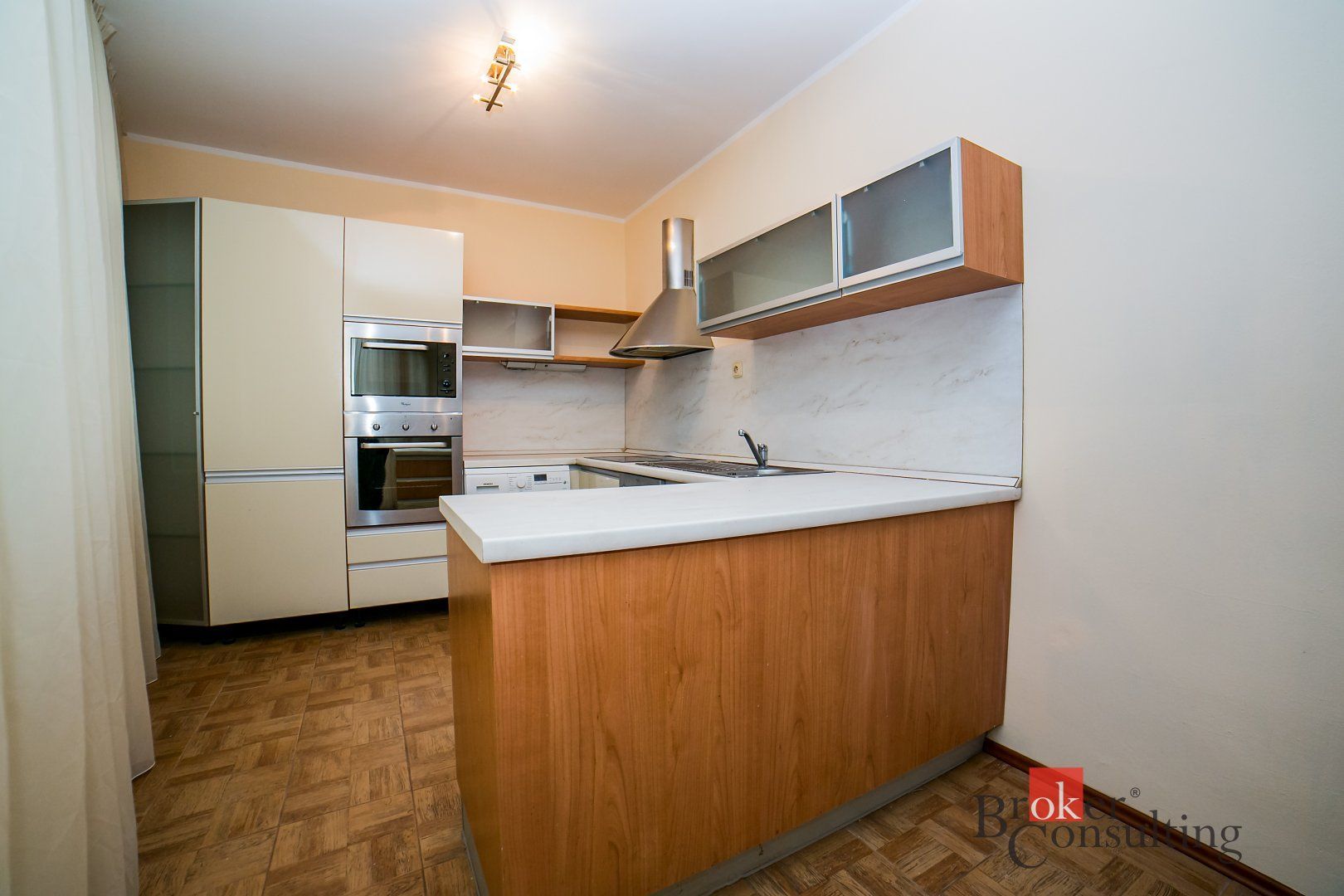 Priestranný 3‑izbový byt s terasou pri Bratislavskom hrade – foto 6