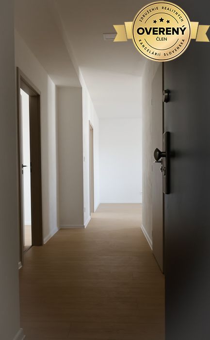 3 izb. byt Kašmírska: rekonštrukciu máme za sebou – foto 7