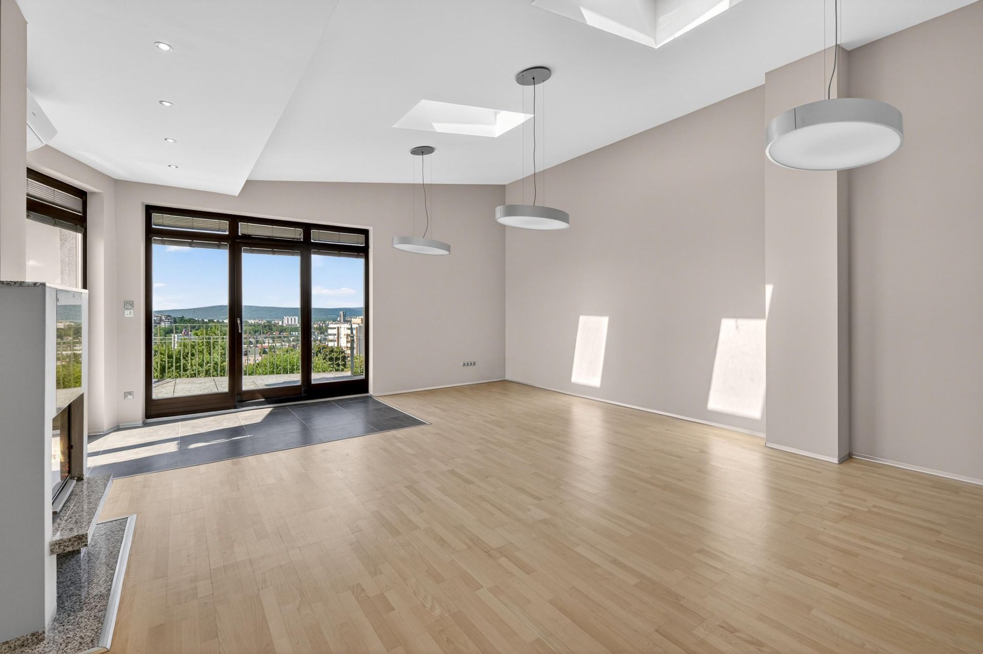 ,Predaj 3 izbový priestranný byt,156 m2, Kramáre, výhľad, BA III – foto 2