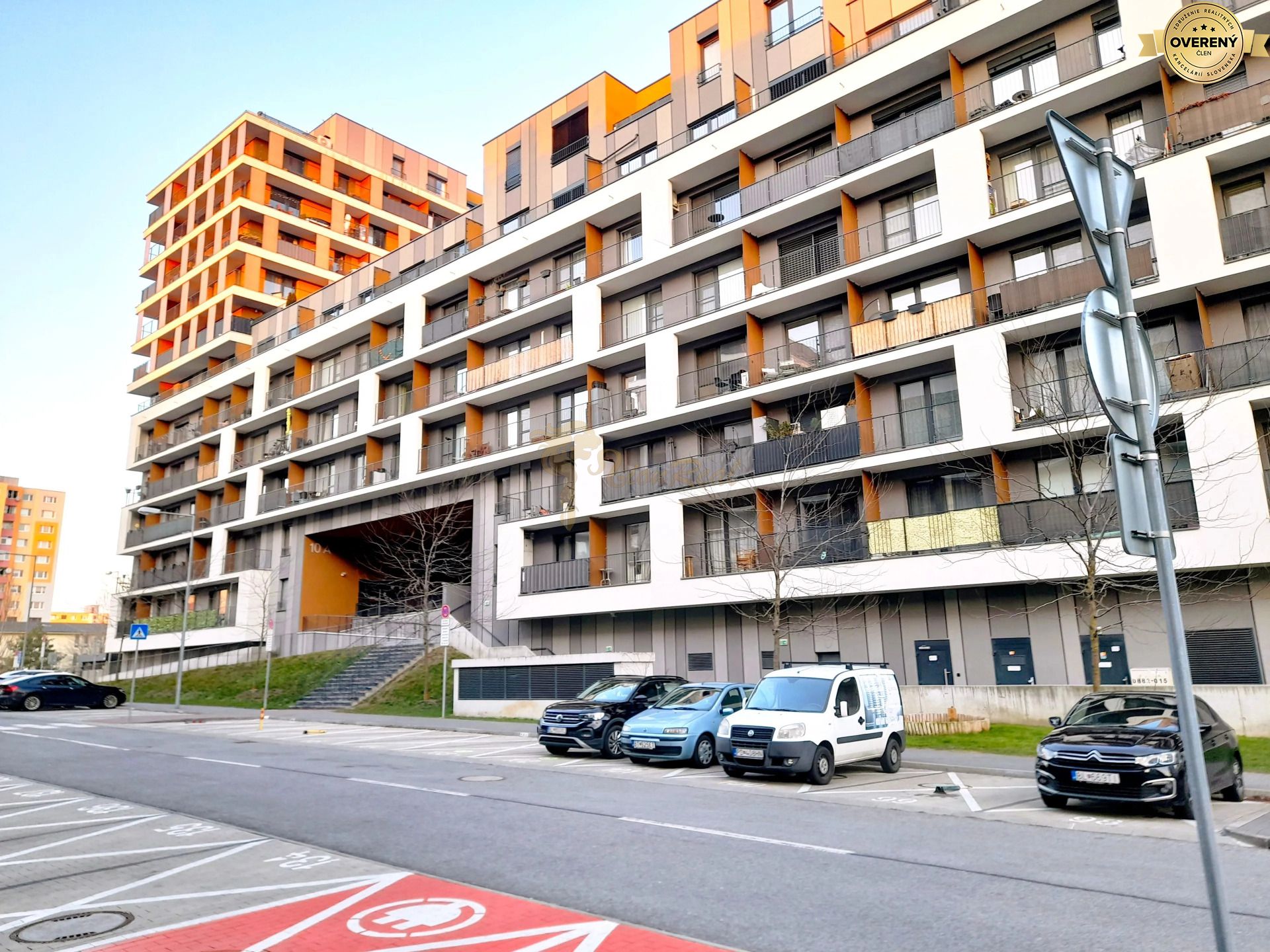 3‑izb. byt v projekte Slnečnice, 7 p/7, balkón – foto 10