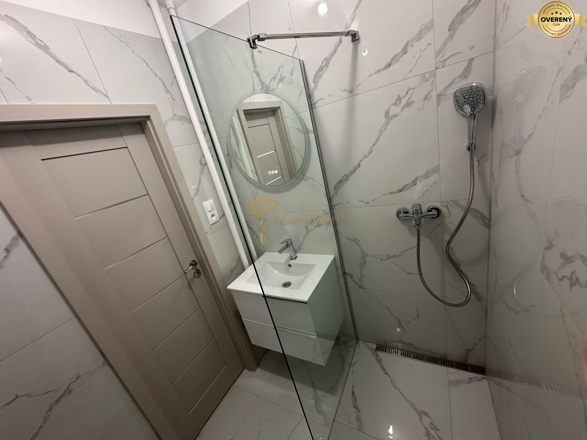 2‑izb. byt, Galbavého, Dúbravka, kompletná rekonštrukcia – foto 5