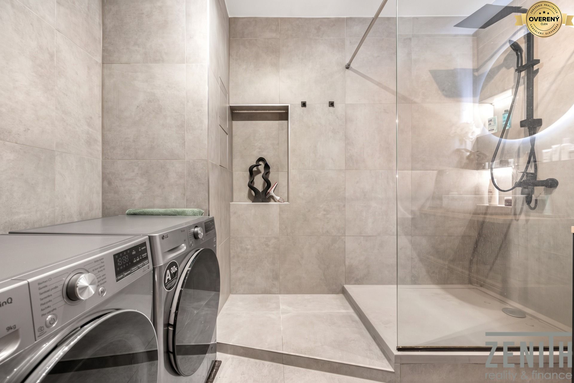 Nadštandardný 3‑izbový byt s dvoma balkónmi a garážovým parkovaním – foto 8
