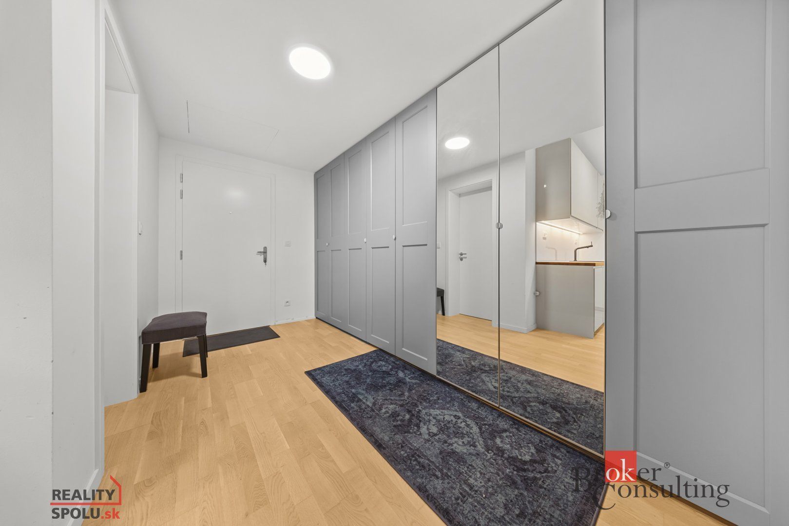 Štýlový 2‑izbový byt s lodžiou, Karpaty a MHD na dosah a vše – foto 8