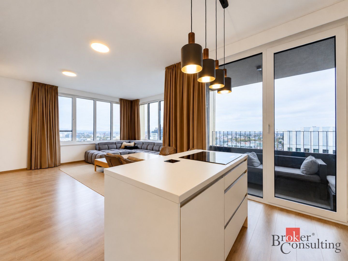 2i byt s loggiou a garážou - Discovery Residence – foto 5