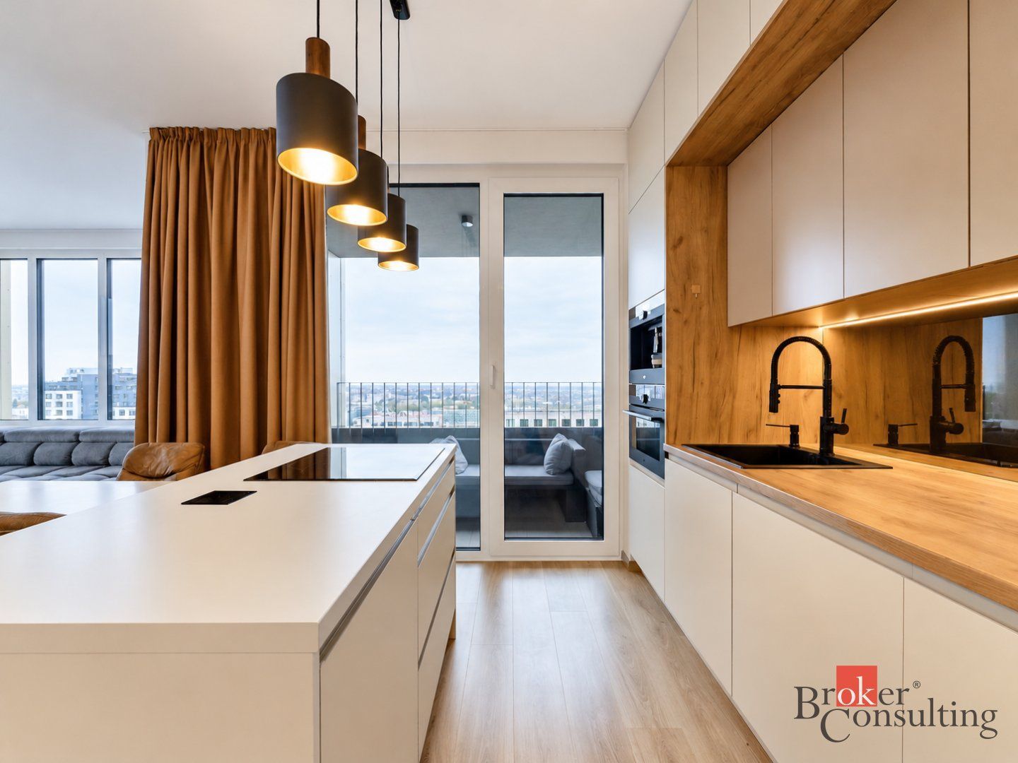 2i byt s loggiou a garážou - Discovery Residence – foto 4