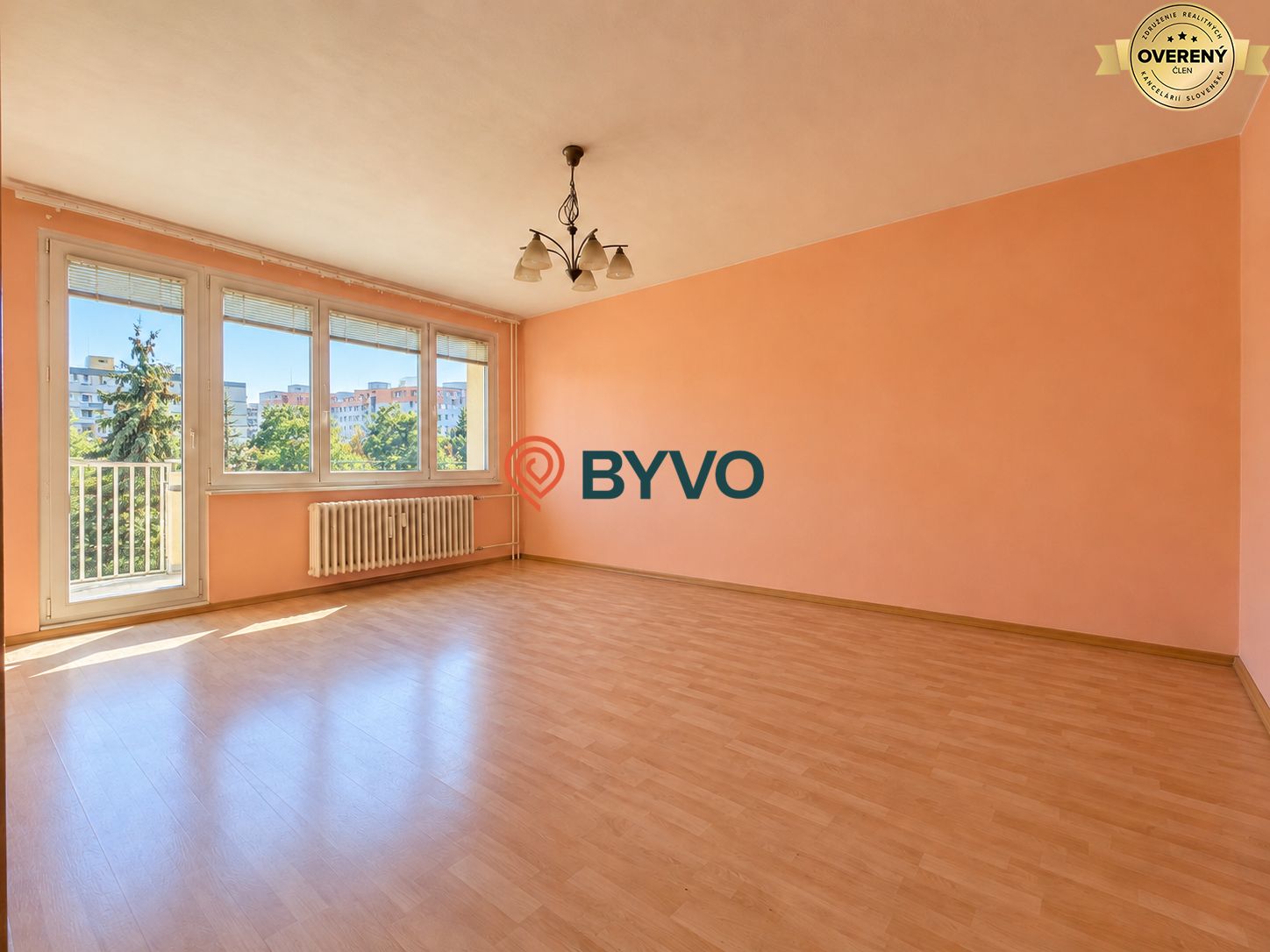 Investičný 3‑izbový byt na prerábku s vlastným parkovaním | Hradská – foto 3