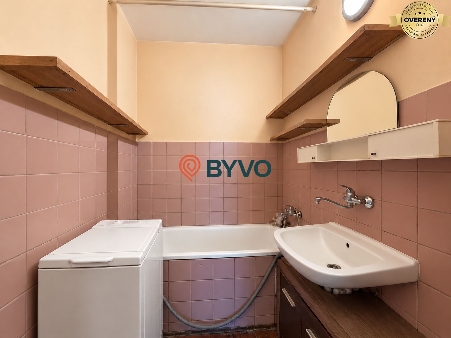 Investičný 3‑izbový byt na prerábku s vlastným parkovaním | Hradská – foto 7