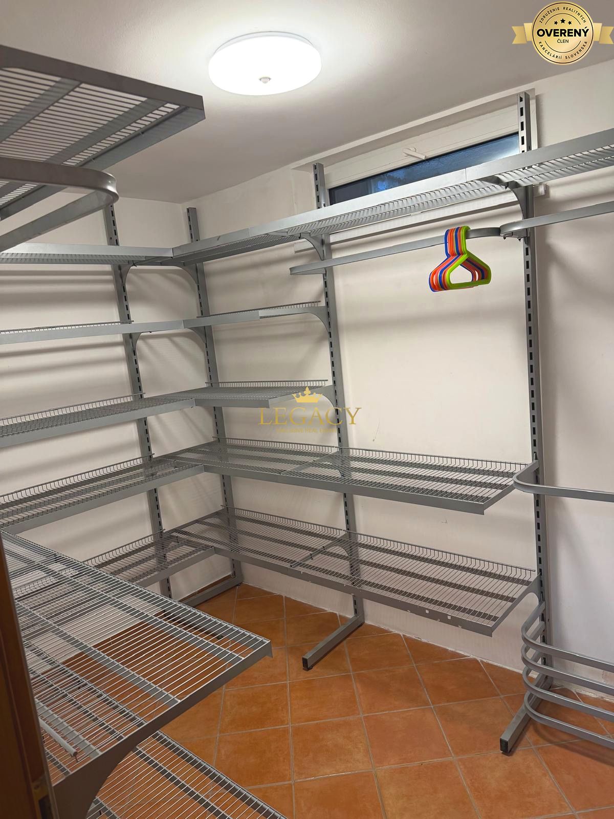 NADŠTANDARDNÝ 2‑izbový byt so šatníkom,saunou a krbom ,LÍŠČIE ÚDOLIE – foto 9