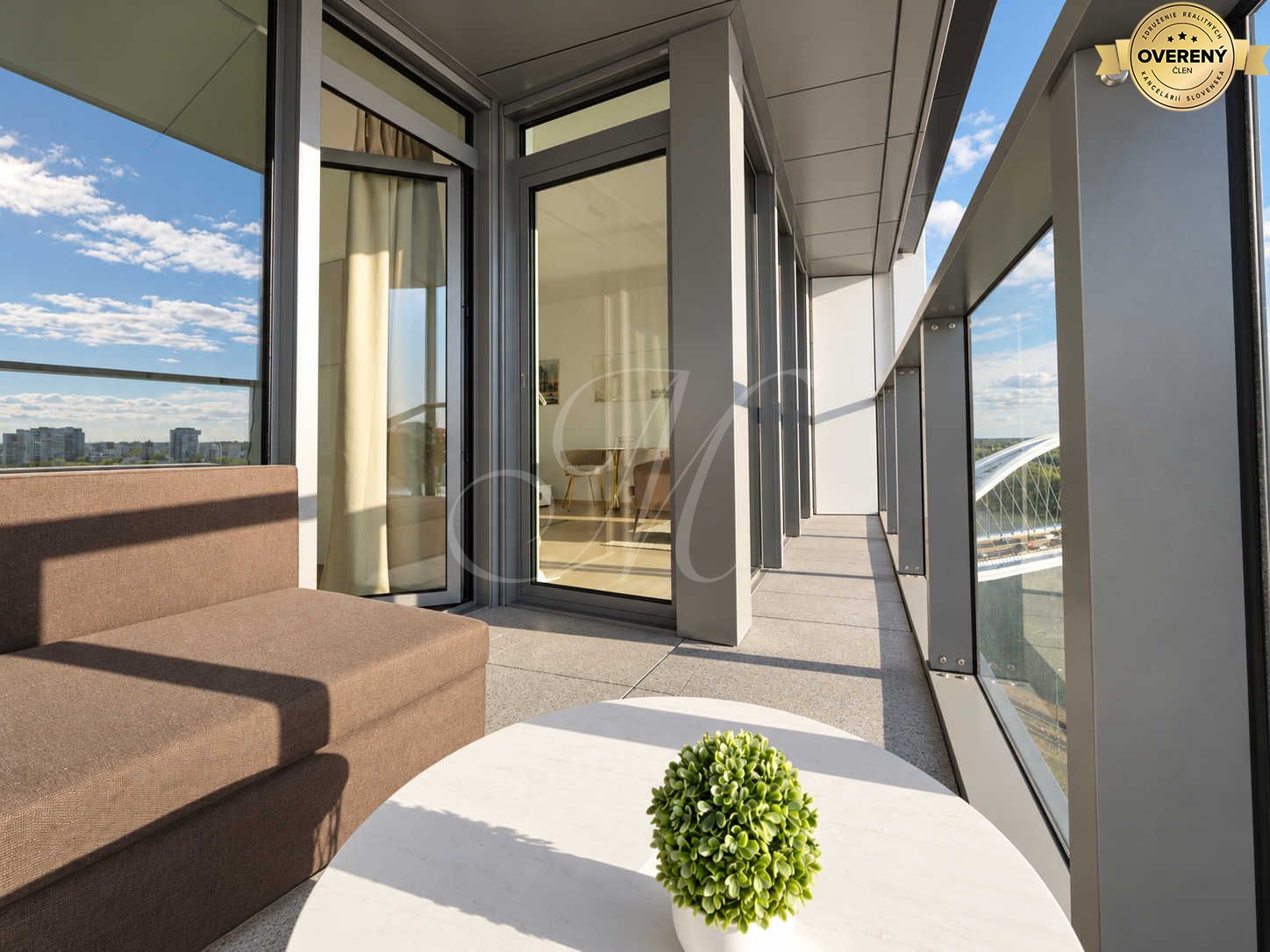 2i byt s terasou a výhľadom, Eurovea Tower – foto 10