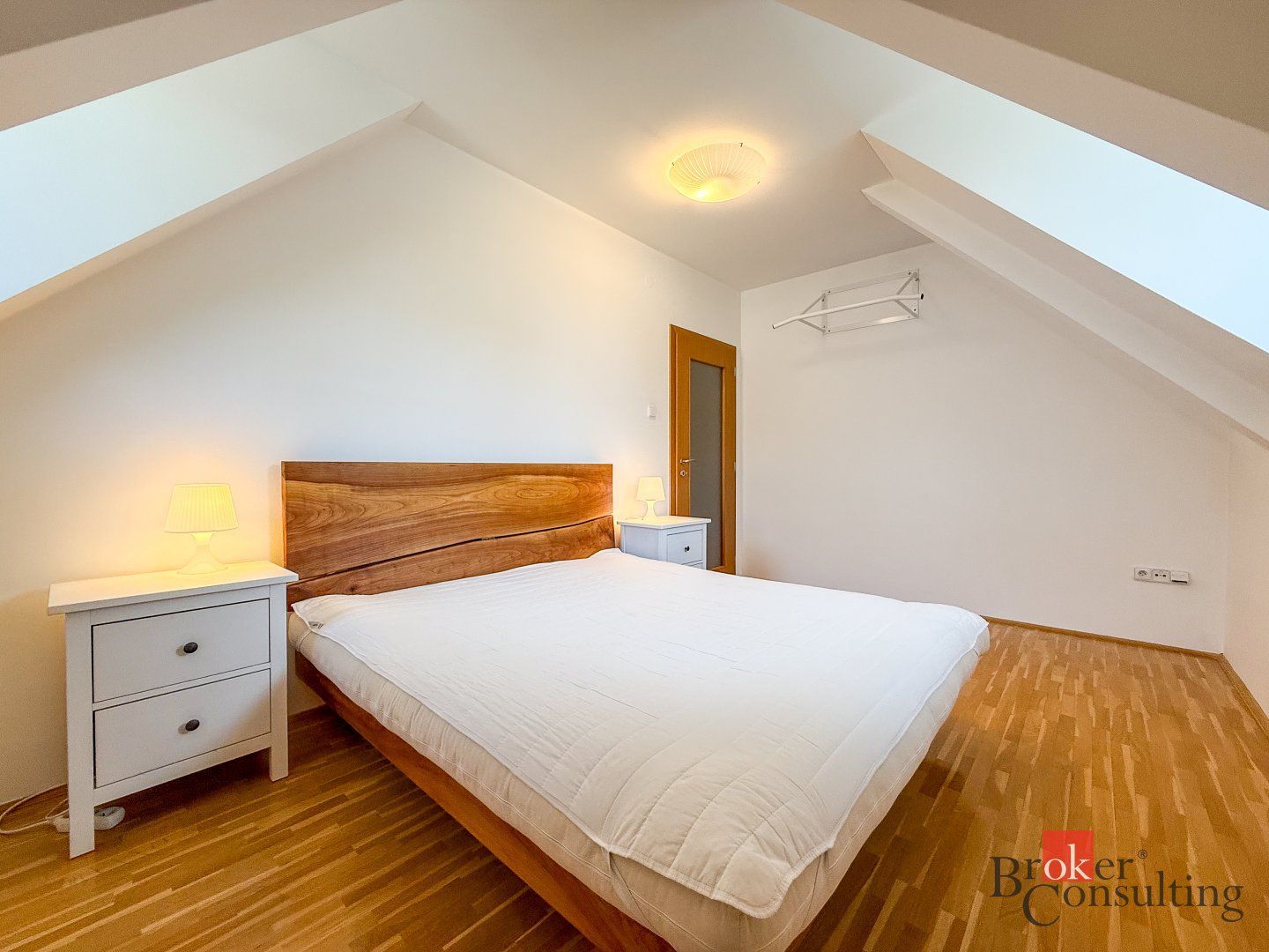 4,5i mezonetový byt so záhradou v Starom Meste – foto 9