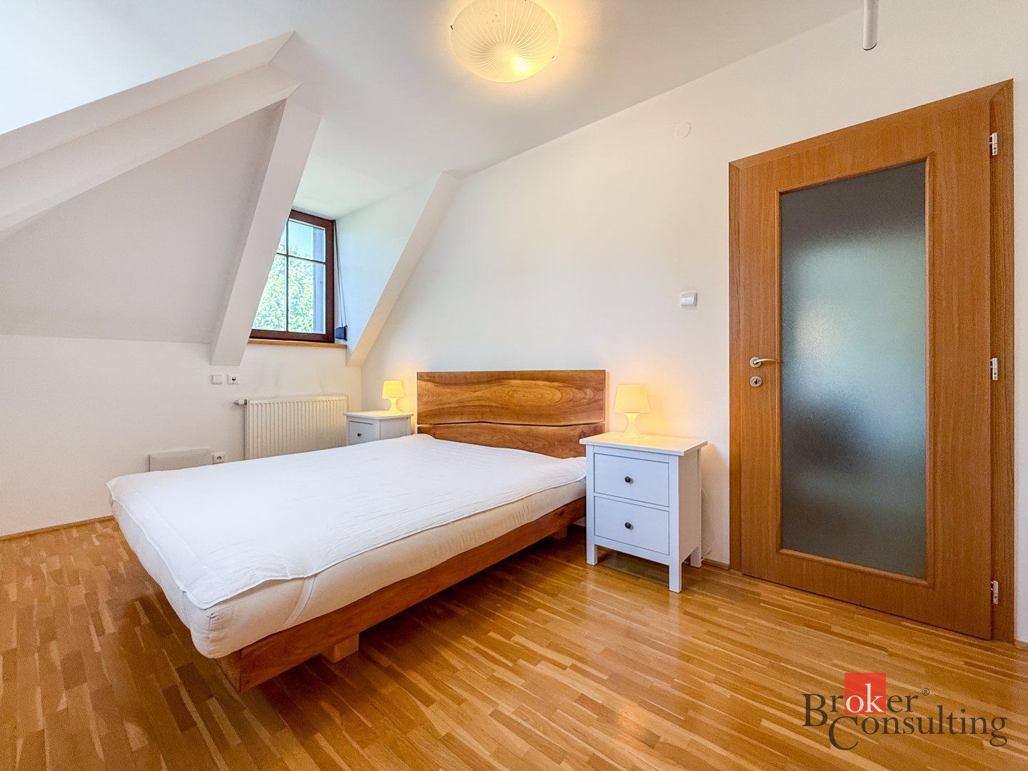 4,5i mezonetový byt so záhradou v Starom Meste – foto 8