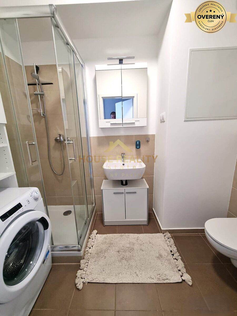 Novostavba 1 izbový byt s balkónom, Zuzany Chalupovej, BA V. Petržalka – foto 4