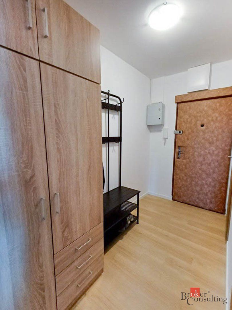 Kompletne zrekonštruovaný 3i byt s balkónom- Račianske mýto – foto 7