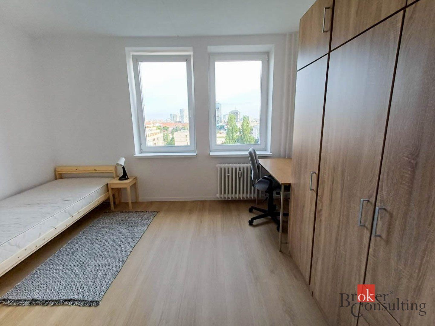 Kompletne zrekonštruovaný 3i byt s balkónom- Račianske mýto – foto 4
