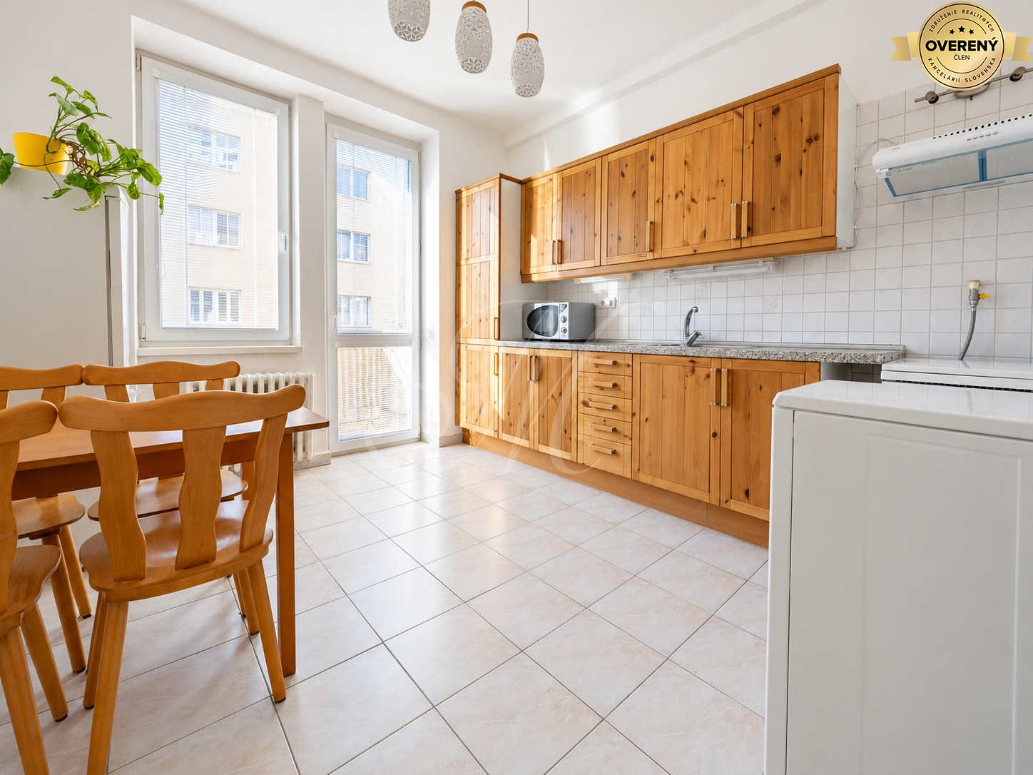 Priestranný 3i byt s 2 balkónmi, Staré Mesto – foto 7