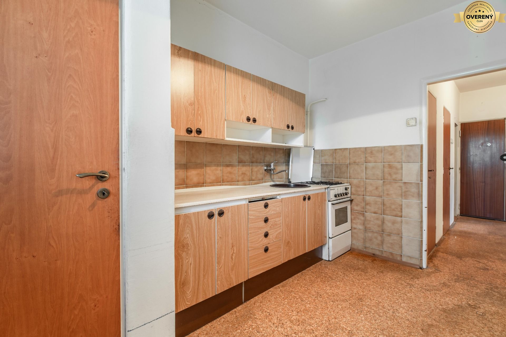 3‑izbbyt s veľkou loggiou vo vyhľadávanej lokalite Bratisl – foto 2