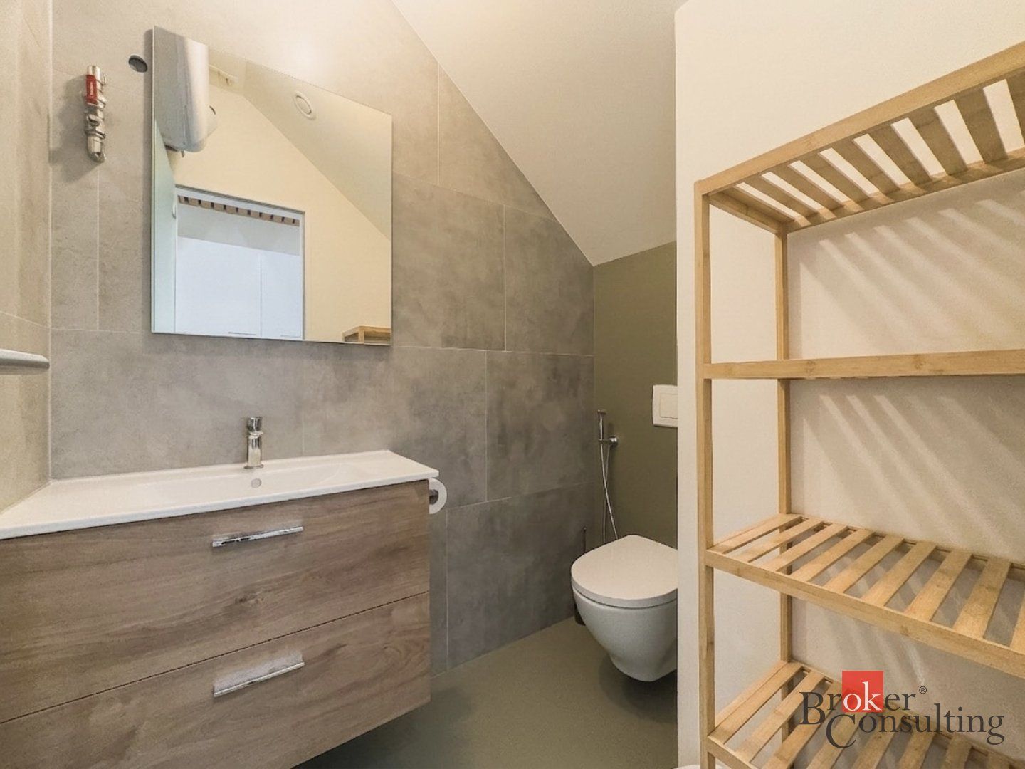 Unikátny 3i mezonet s terasou, záhradou a parkovaním – foto 5