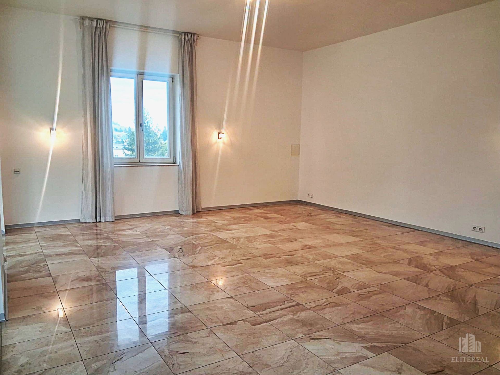 Luxusný a veľkorysý 3‑izbový byt so zimnou terasou ul. Hĺbka ul. BA I – foto 10