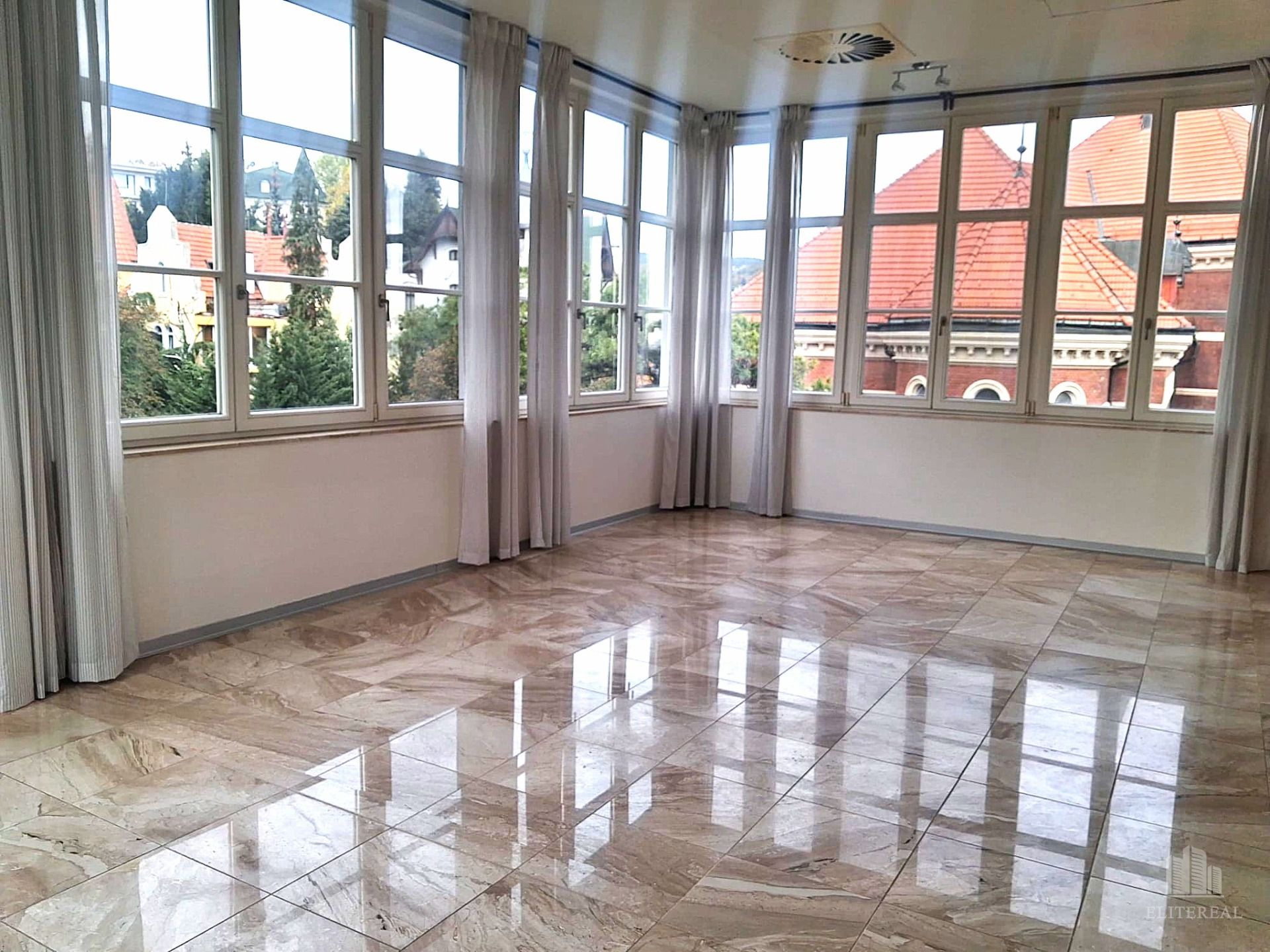 Luxusný a veľkorysý 3‑izbový byt so zimnou terasou ul. Hĺbka ul. BA I – foto 3