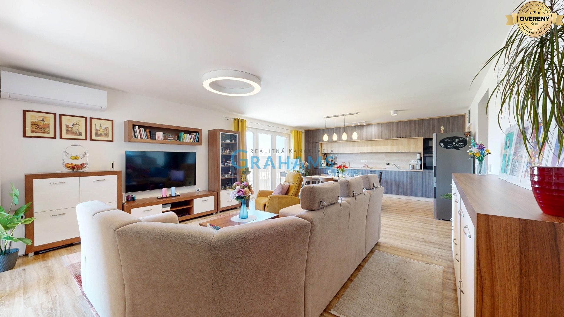 Jedinečný 4‑i penthouse s panoramatickými výhľadmi, Bory, 2x Parking – foto 2