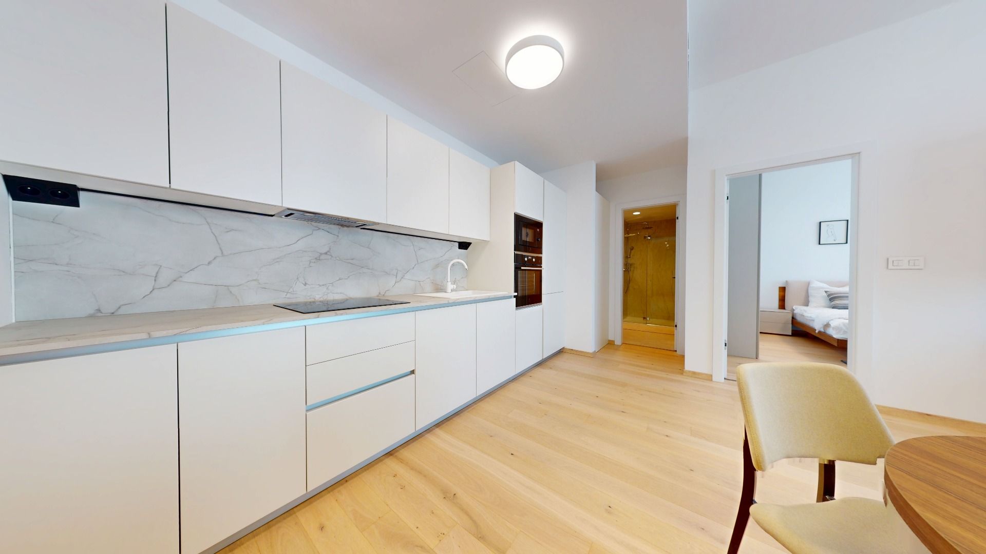 Prenájom | E2TOWER | Vysoko nad mestom, 2i luxusný byt, 36p – foto 4