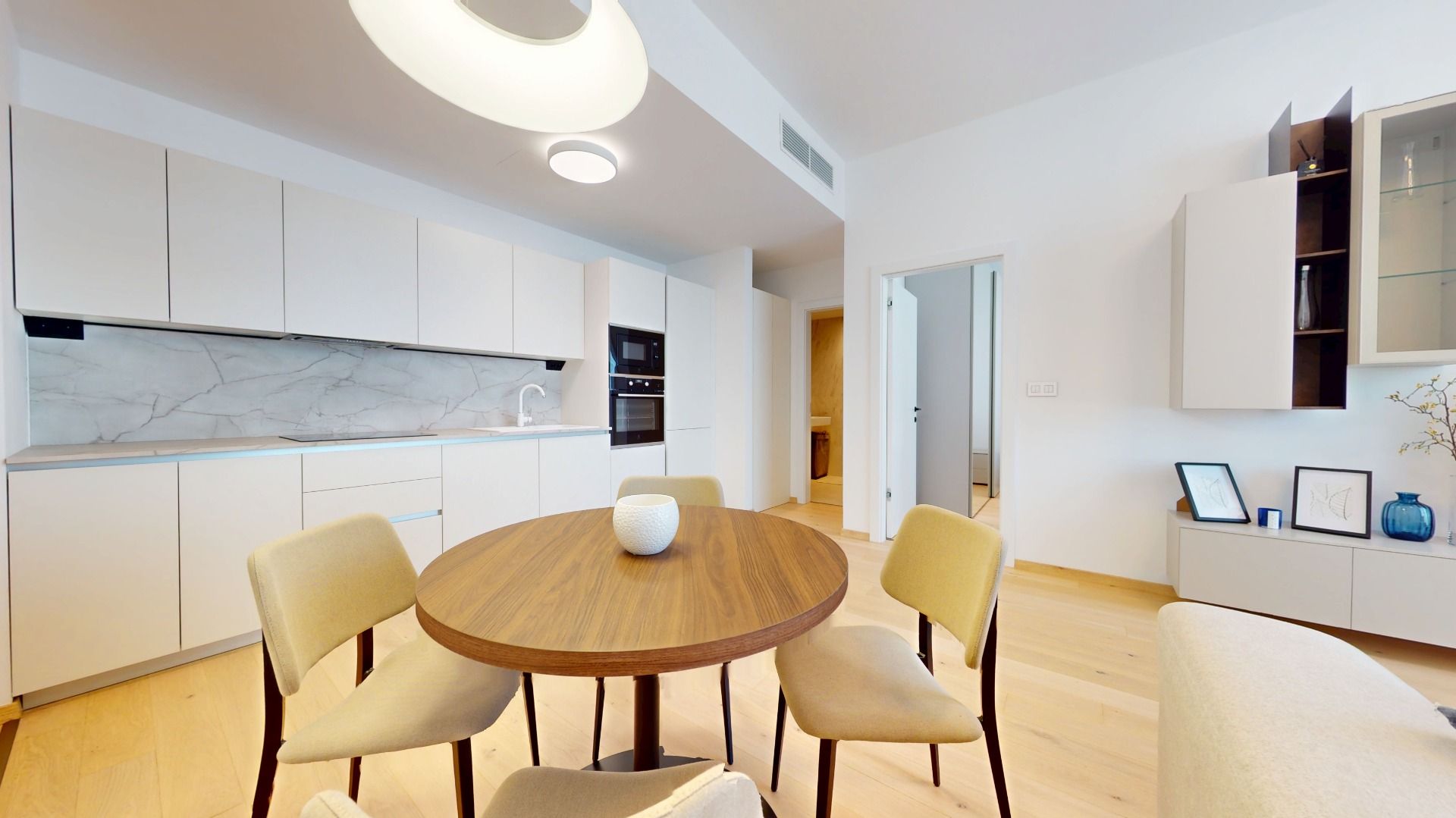 Prenájom | E2TOWER | Vysoko nad mestom, 2i luxusný byt, 36p – foto 3