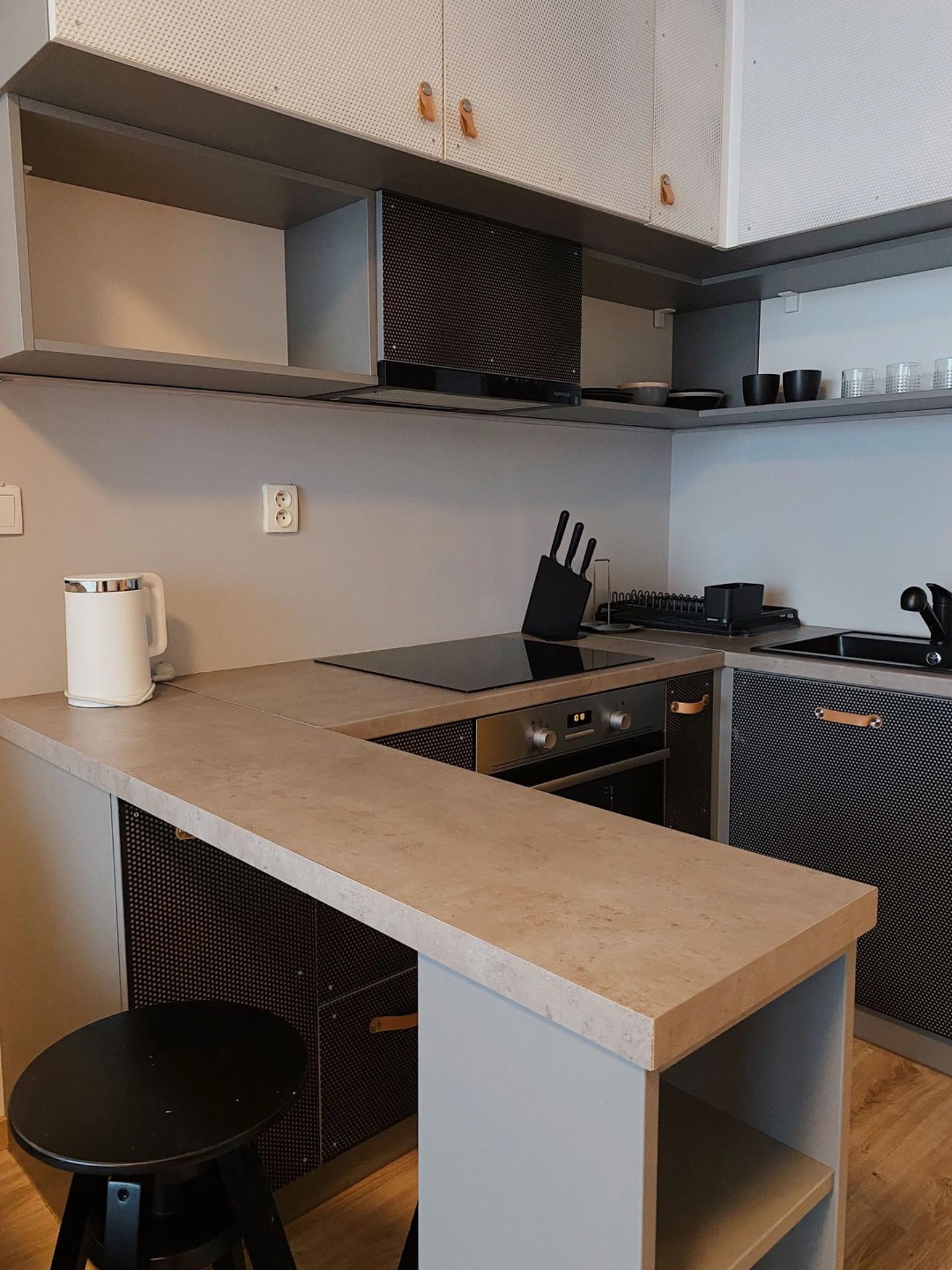 1‑izbový byt na prenájom s balkónom, Bratislava- Nové Mesto – foto 4