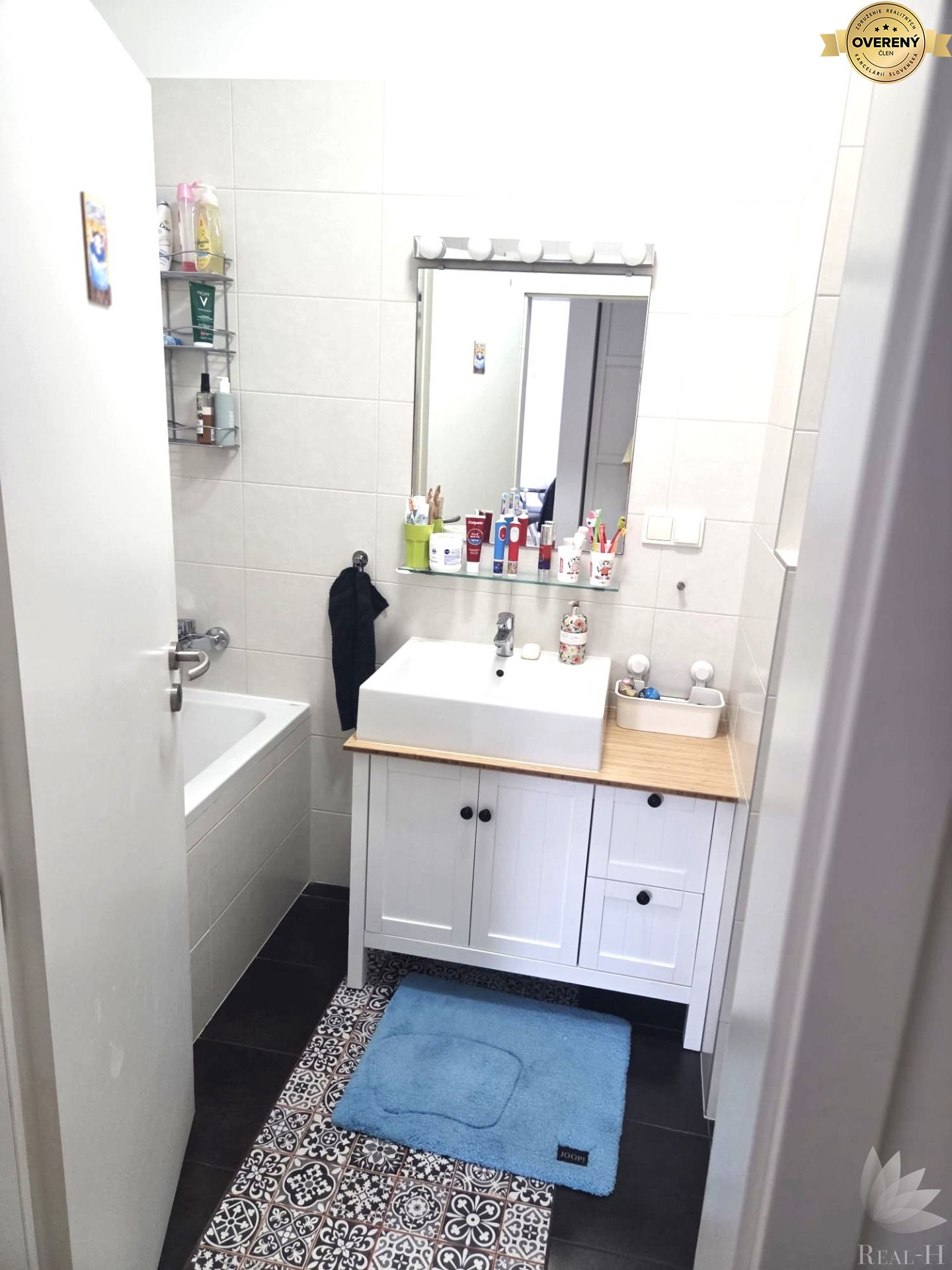 Moderný 2‑izbový byt s veľkým balkónom v projekte Slnečnice – foto 6