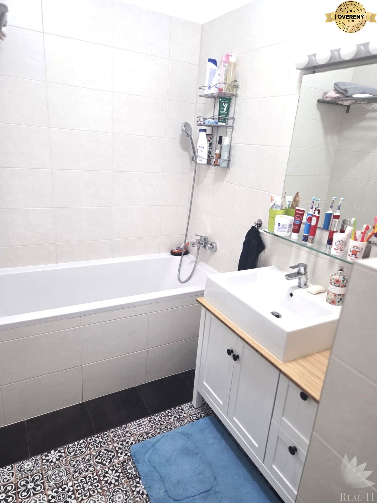 Moderný 2‑izbový byt s veľkým balkónom v projekte Slnečnice – foto 7