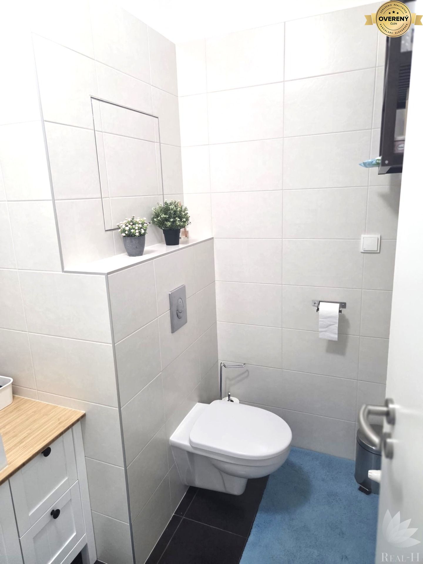 Moderný 2‑izbový byt s veľkým balkónom v projekte Slnečnice – foto 9