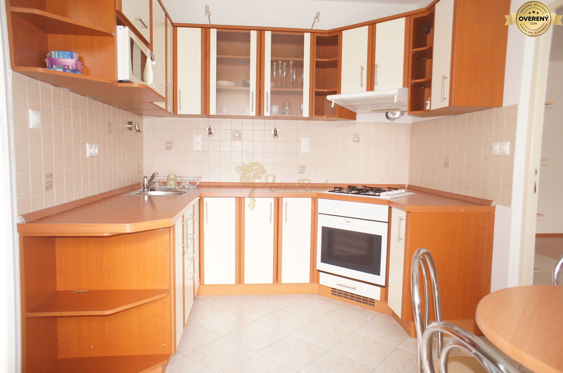 3‑izb. byt, Lackova ul., Karlova Ves, veľká lodžia, 7 p./10 – foto 2