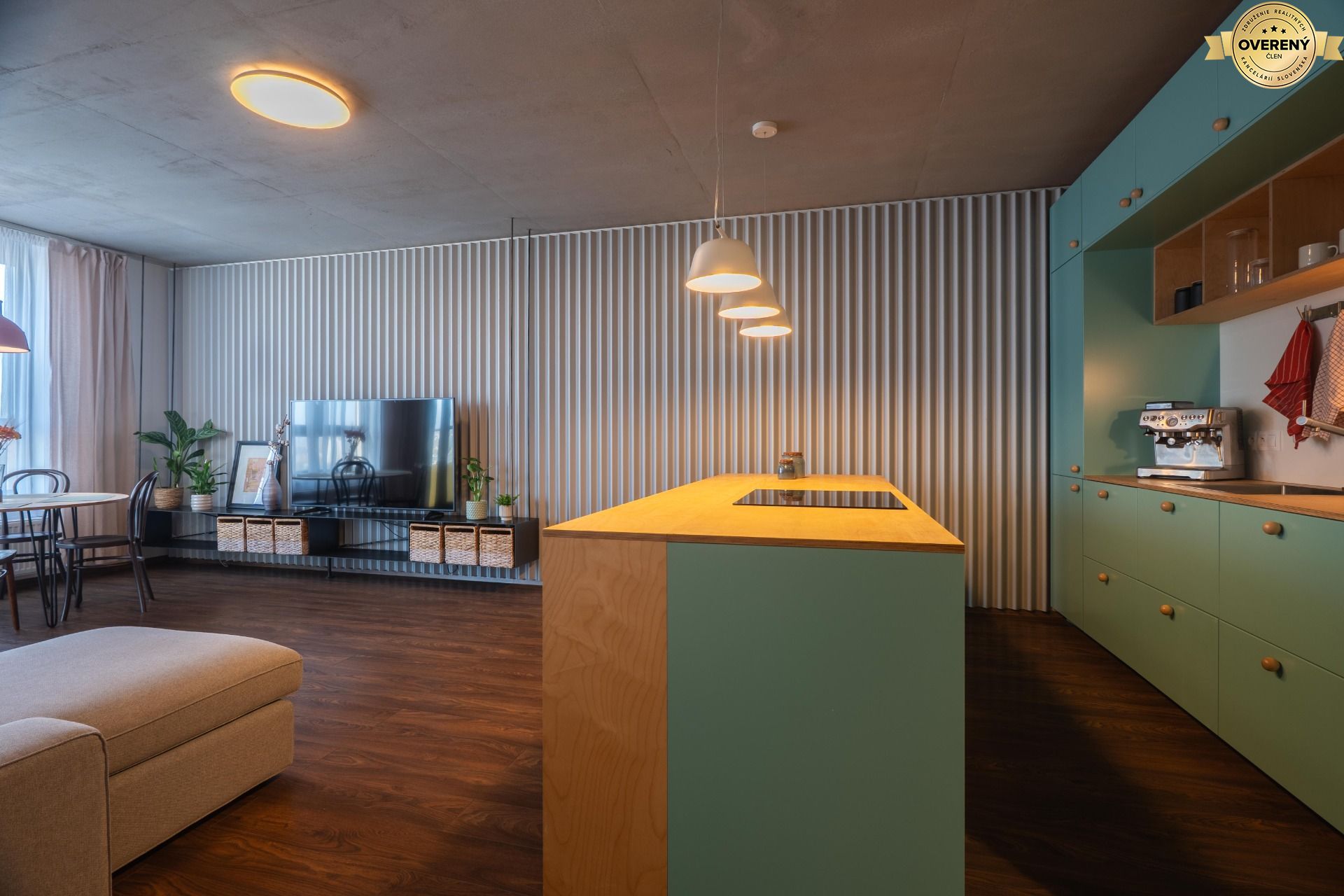 [b]Dizajnový 3‑izbový byt s panoramatickým výhľadom | 82,79 m² | City – foto 8