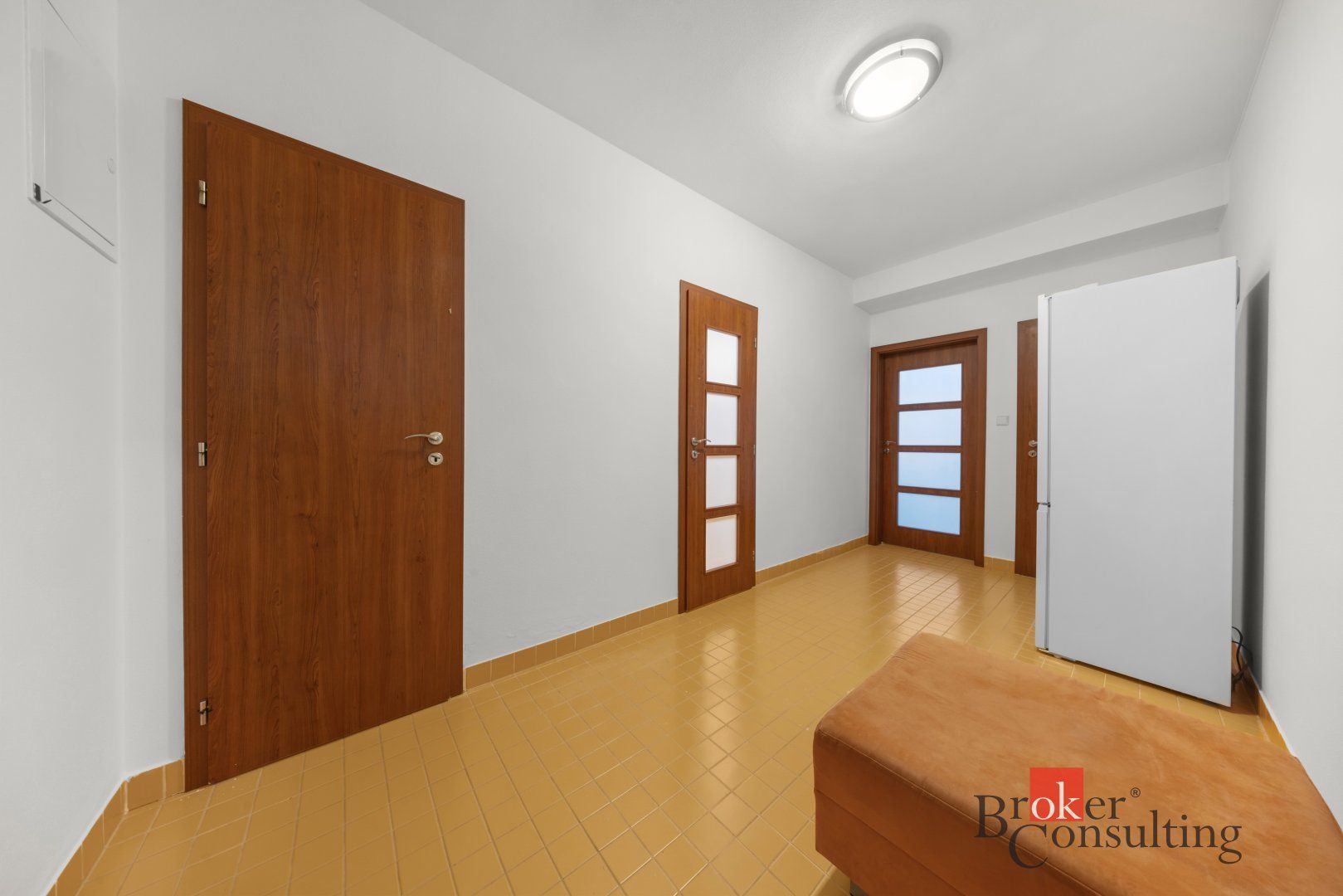Zariadený 2‑izbový byt (71,41 m²) s parkovacím státím – BA – foto 8