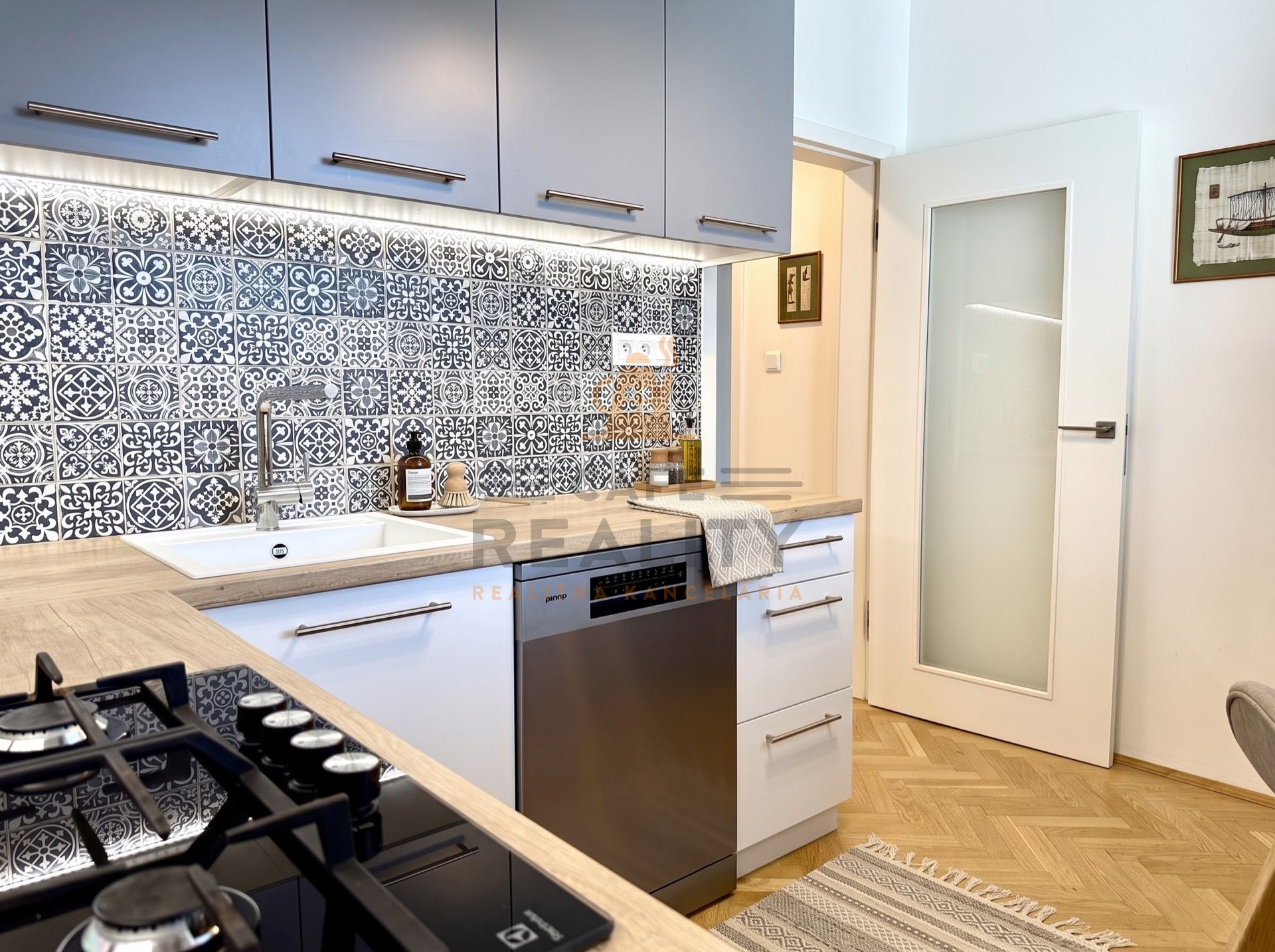 Na predaj 3 izbový byt, 91 m2, Horský park, Bratislava, Staré Mesto – foto 8