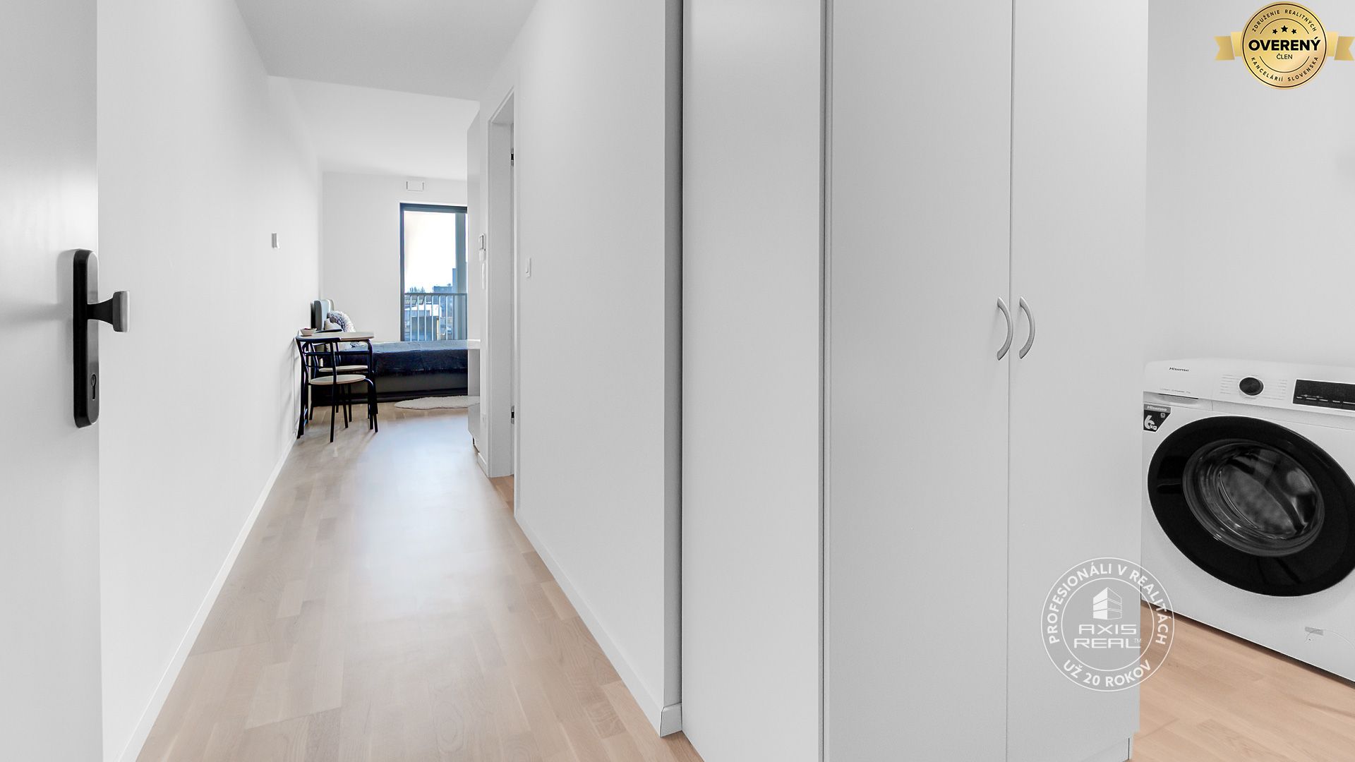 Novostavba GUTHAUS slnečný zariadený 1‑izb. byt, balkón – foto 10